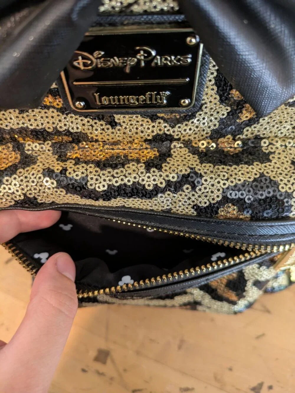 Sequined Animal Kingdom Black Gold Disney Loungefly Backpack w Bow EUC